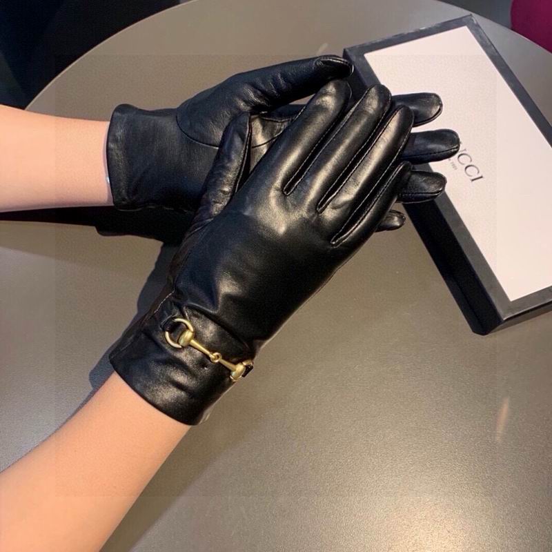 Gucci gloves hm56